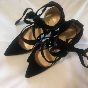 Lulus Kennedy black pointy toe heels size 6